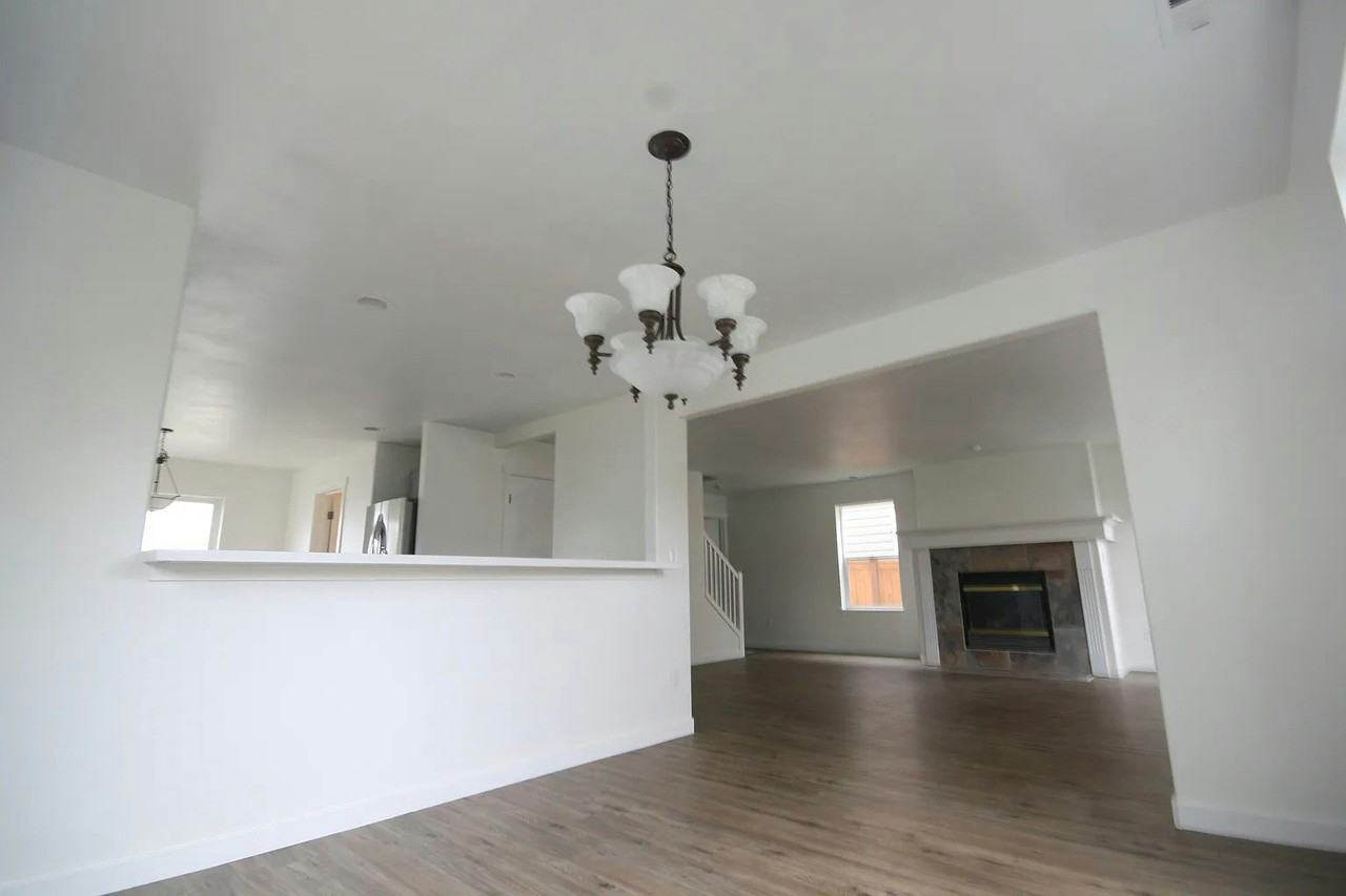 8514 229th Dr Ne - Photo 2 of 50