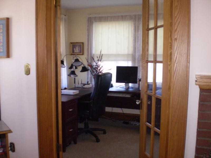 428 1st St - Photo 3 of 11