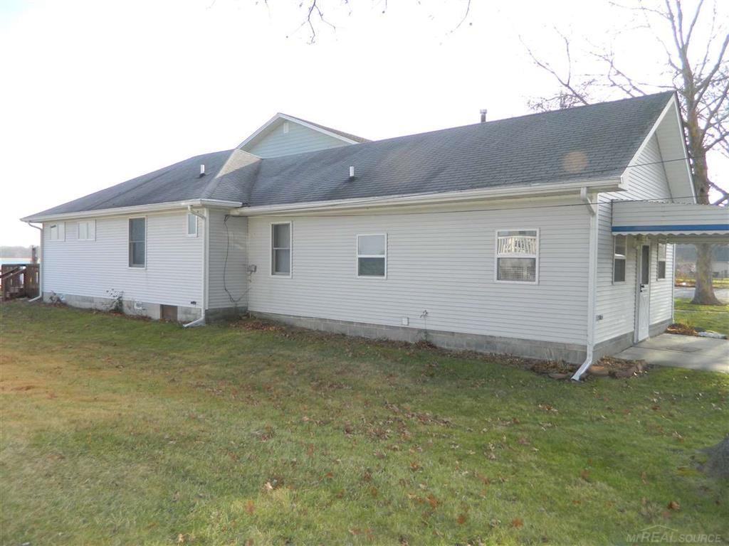 9423 N River Rd - Photo 2 of 25