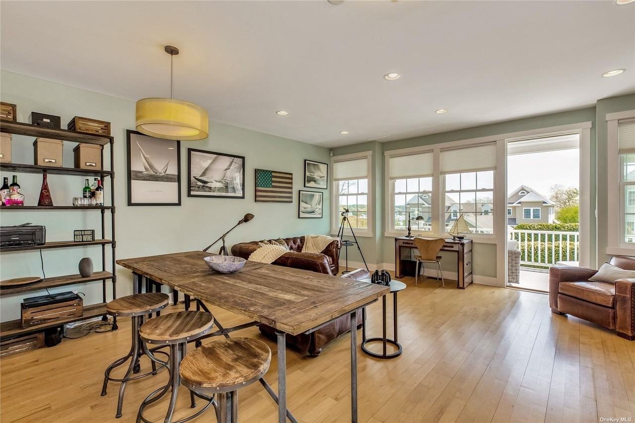 20 Canoe Place Rd #8 - Photo 3 of 18