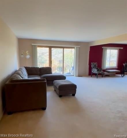 2425 Mulberry Sq #46 - Photo 3 of 21