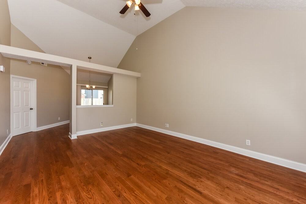 1241 Alandee St - Photo 3 of 16