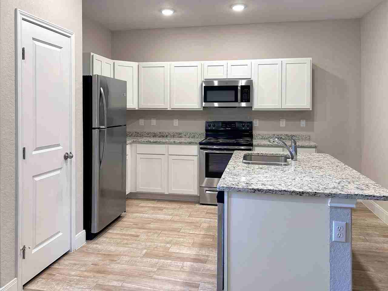 13018 13018 Reid Meadows - Photo 6 of 21