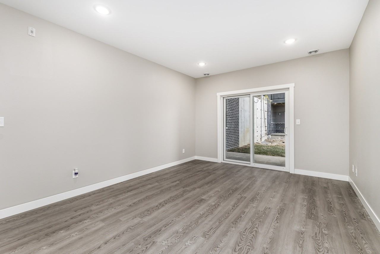 3150 Lake Ridge Drive - Photo 2 of 50