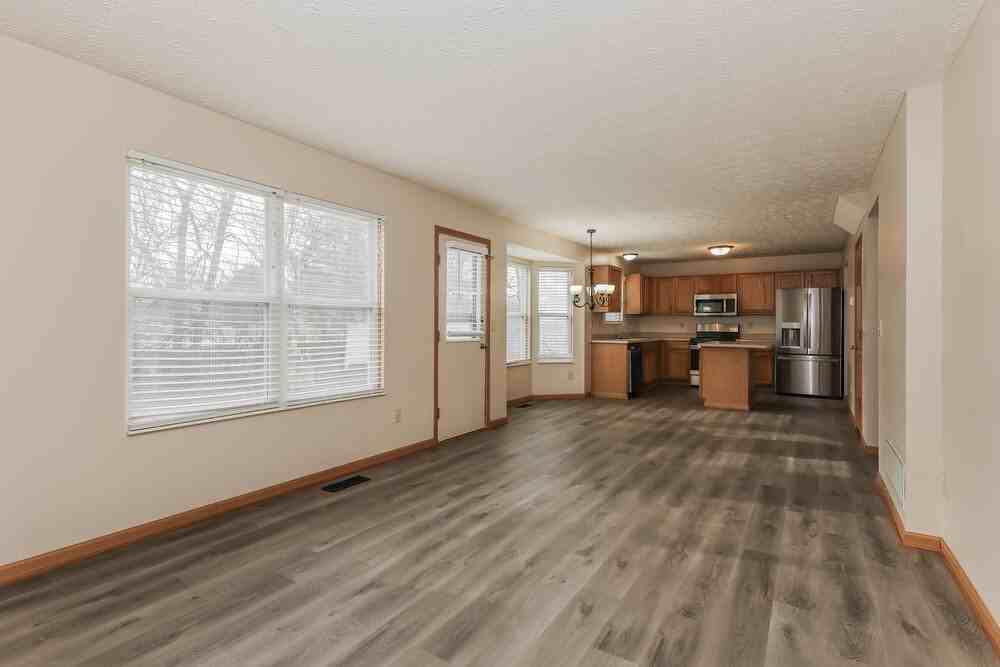 2775 Southfield Village Dr - Photo 6 of 18