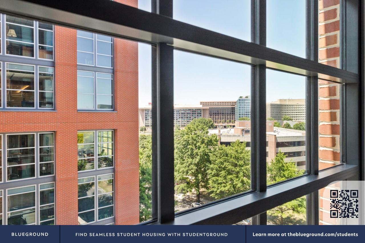 770 Maine Ave Sw #564 - Photo 7 of 36