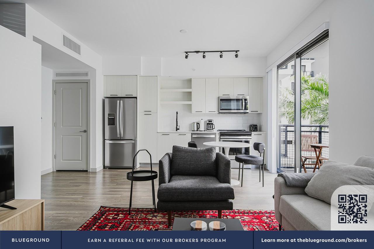 221 Sw 12th St #137 - Photo 4 of 25