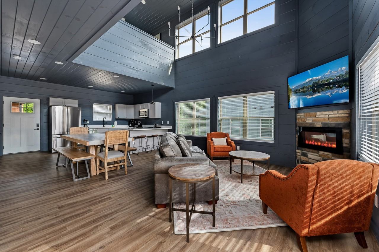 528 528 Warbonnet Way #1022144P - Photo 4 of 37