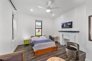 18 W Elder St - Photo 1 of 1