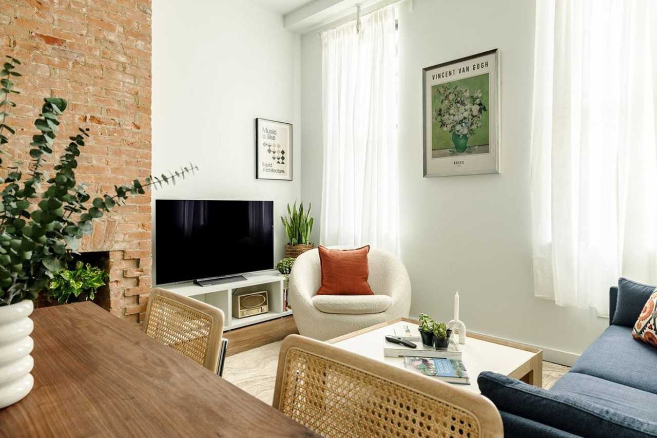 1510 Race St #1056152P - Photo 5 of 20