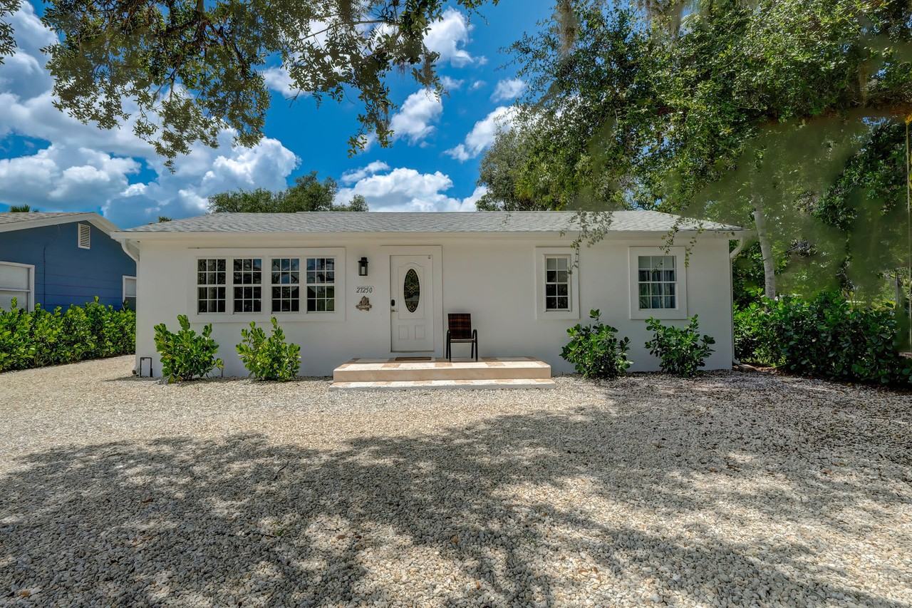 27250 Shriver Avenue - Photo 7 of 37