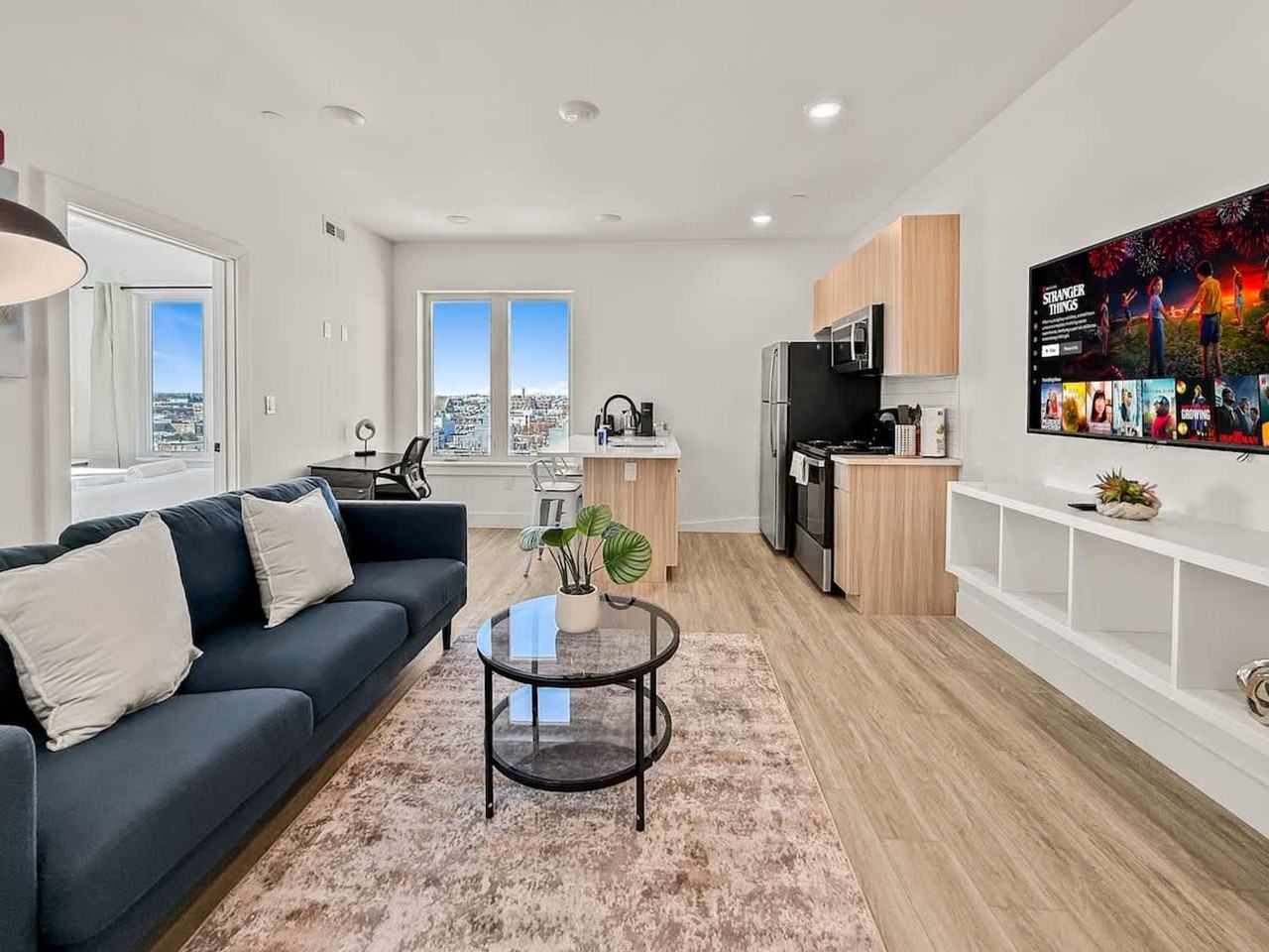 2400 E Huntingdon St #1075554P - Photo 2 of 18