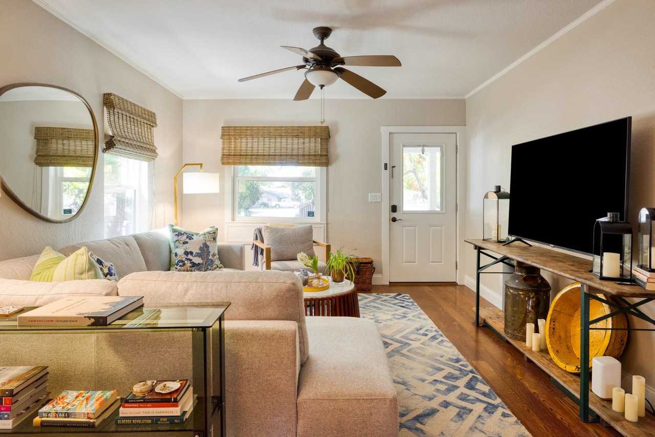 2180 Shurtleff Ave #1081916P - Photo 5 of 50