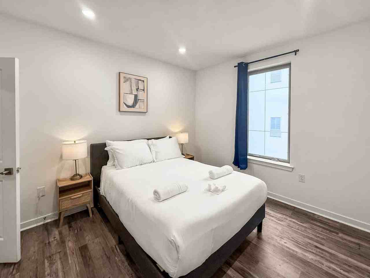 1427 Germantown Ave #1093522P - Photo 4 of 19