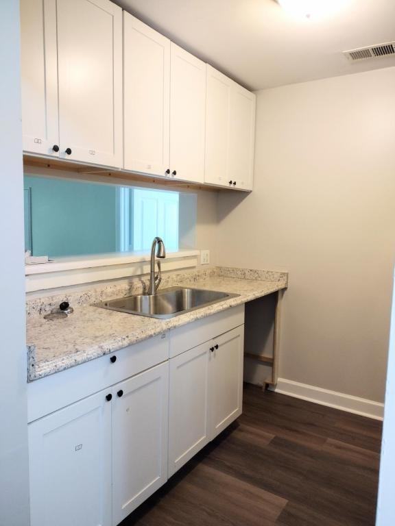 303 Smith Level Road - Photo 6 of 9