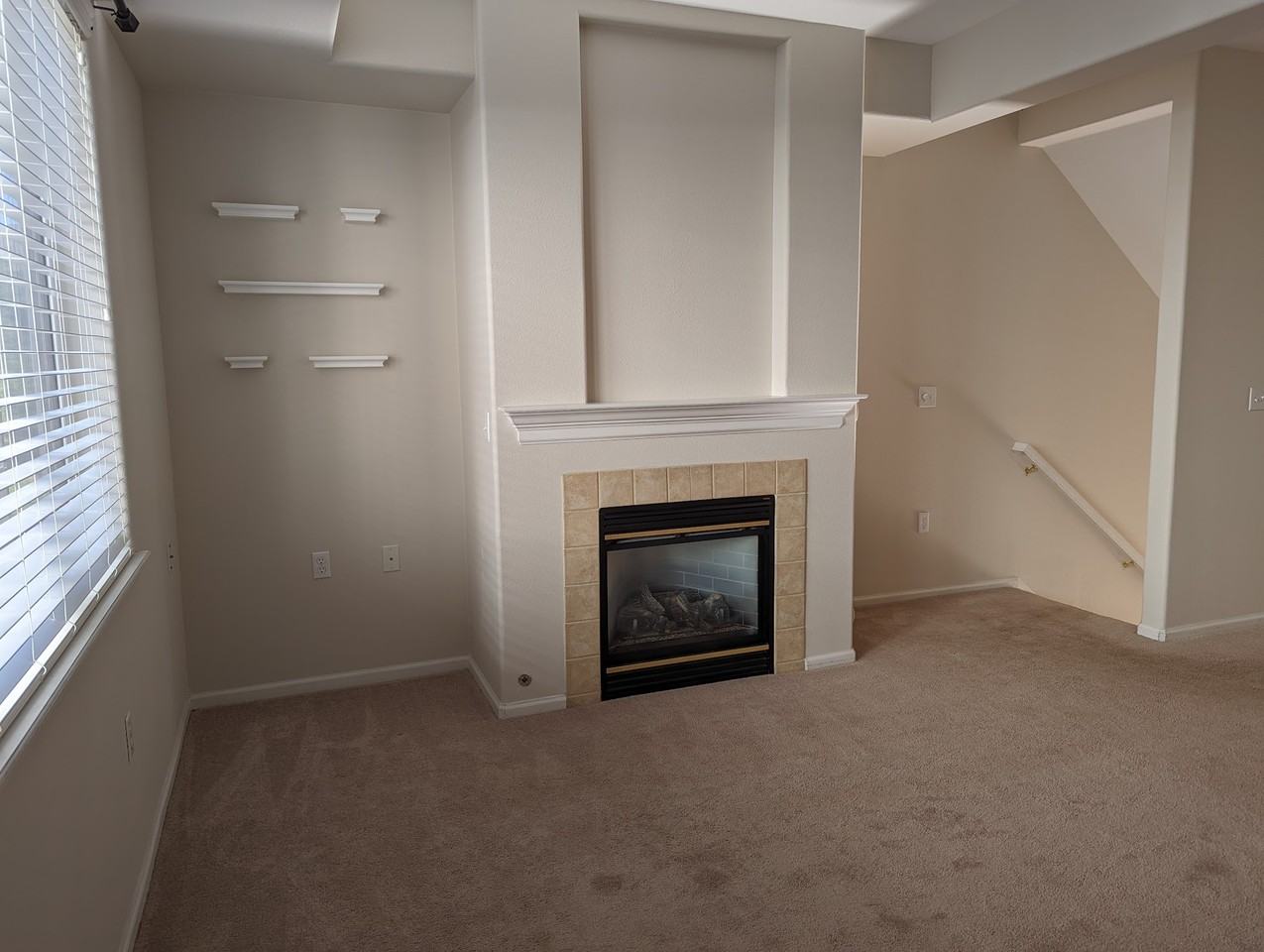 2755 W Riverwalk Cir #B - Photo 2 of 50