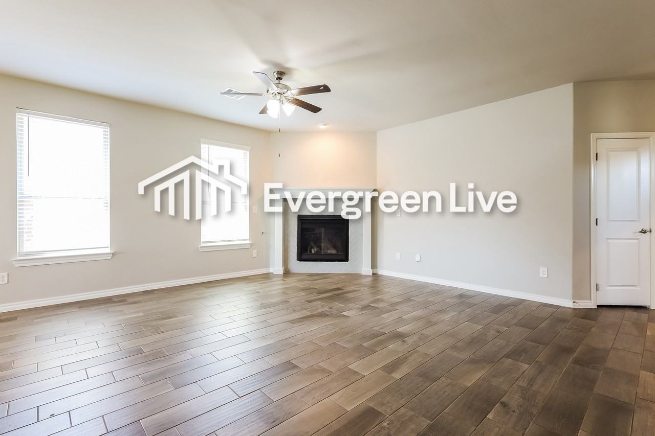 11308 Sw 33rd Ter - Photo 5 of 15