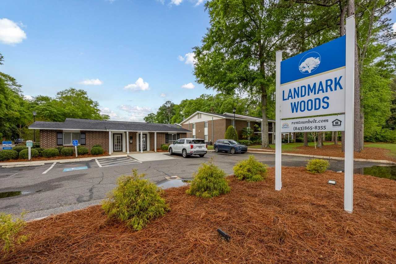Landmark Woods Apartment Homes - Photo 4 of 50