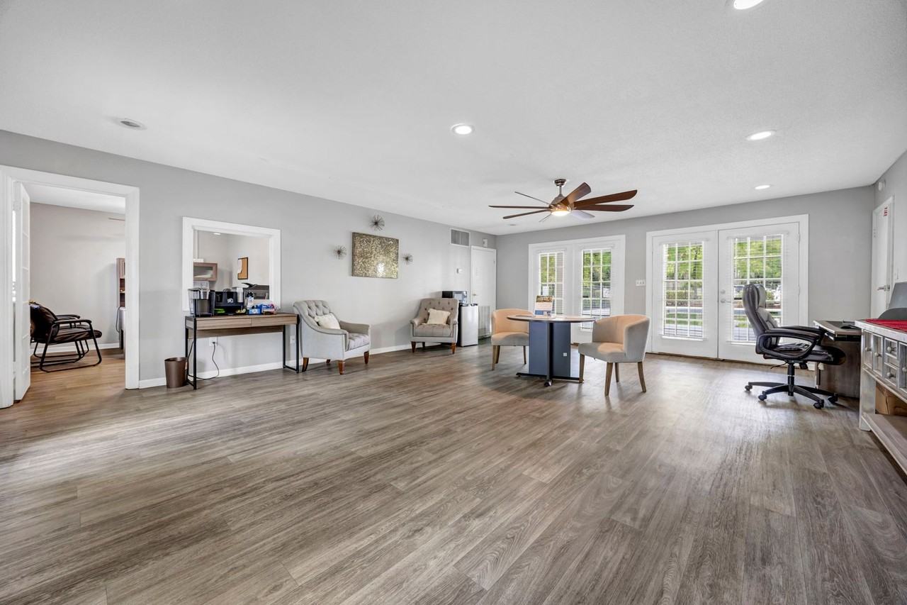 Landmark Woods Apartment Homes - Photo 5 of 50