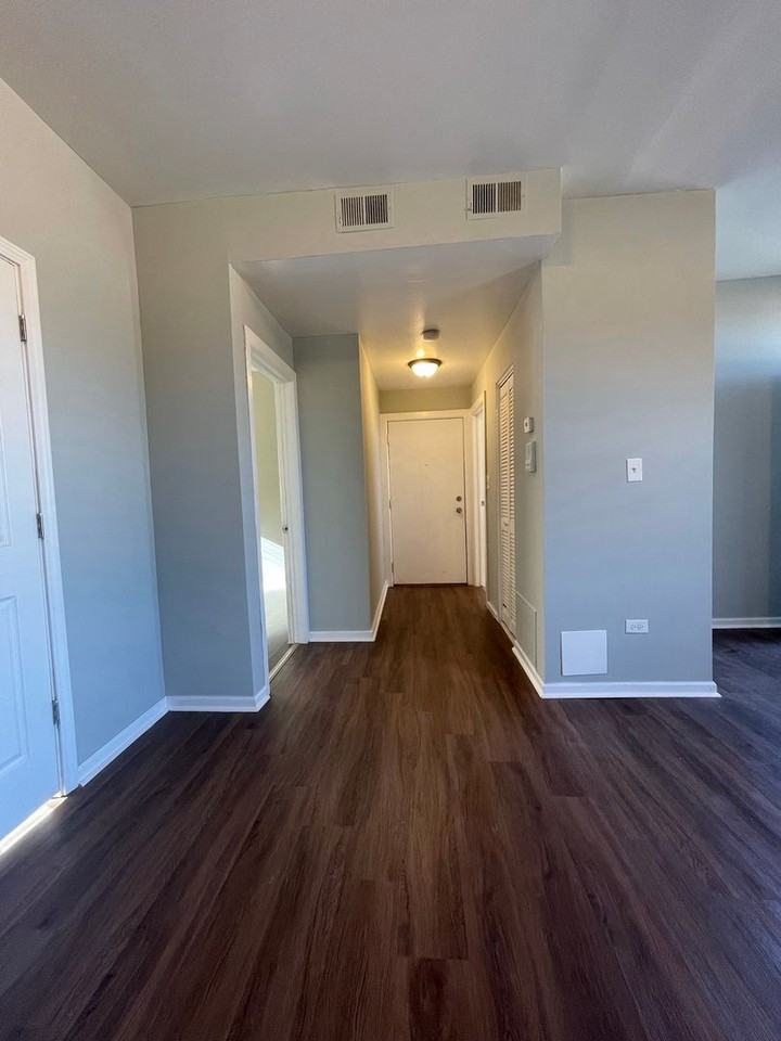 3001-09 W. 19th - Photo 5 of 32