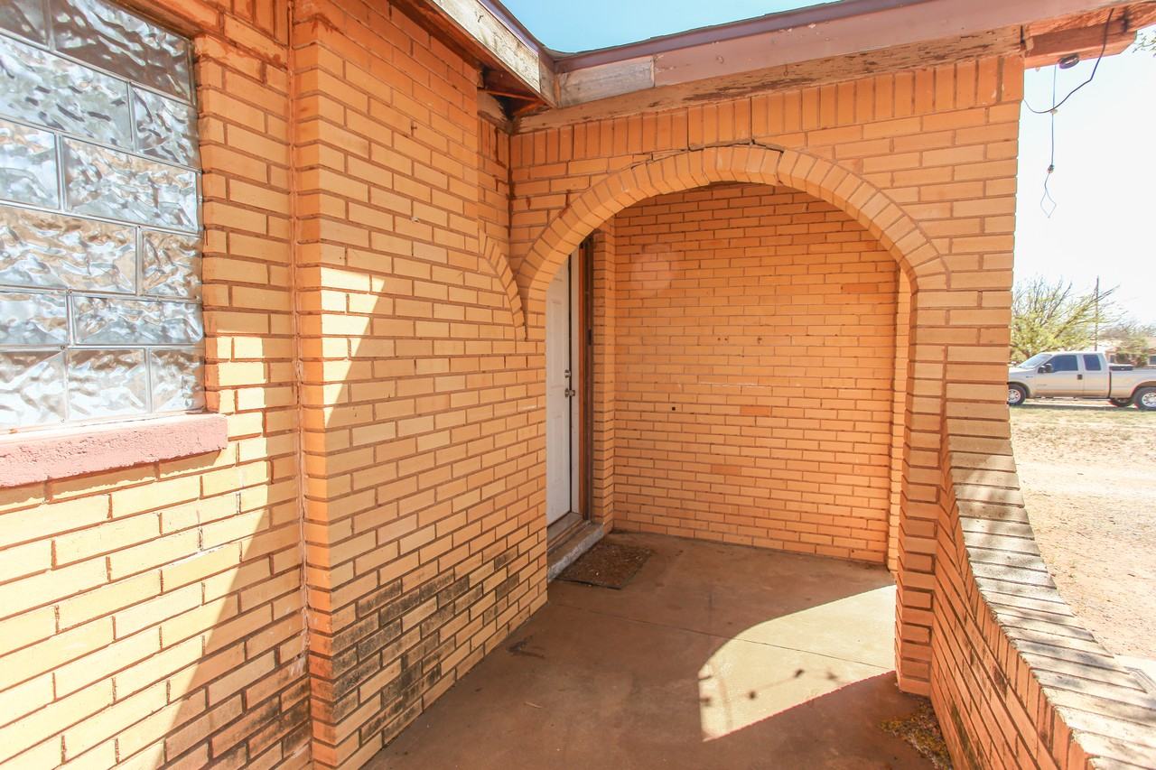 836 Locust Street - Photo 3 of 21