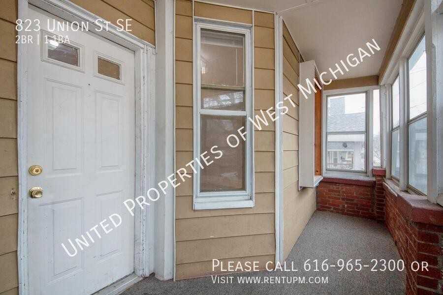 823 Union Ave Se - Photo 2 of 20