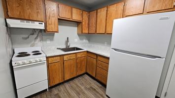 featured image of 3317 E 15th St