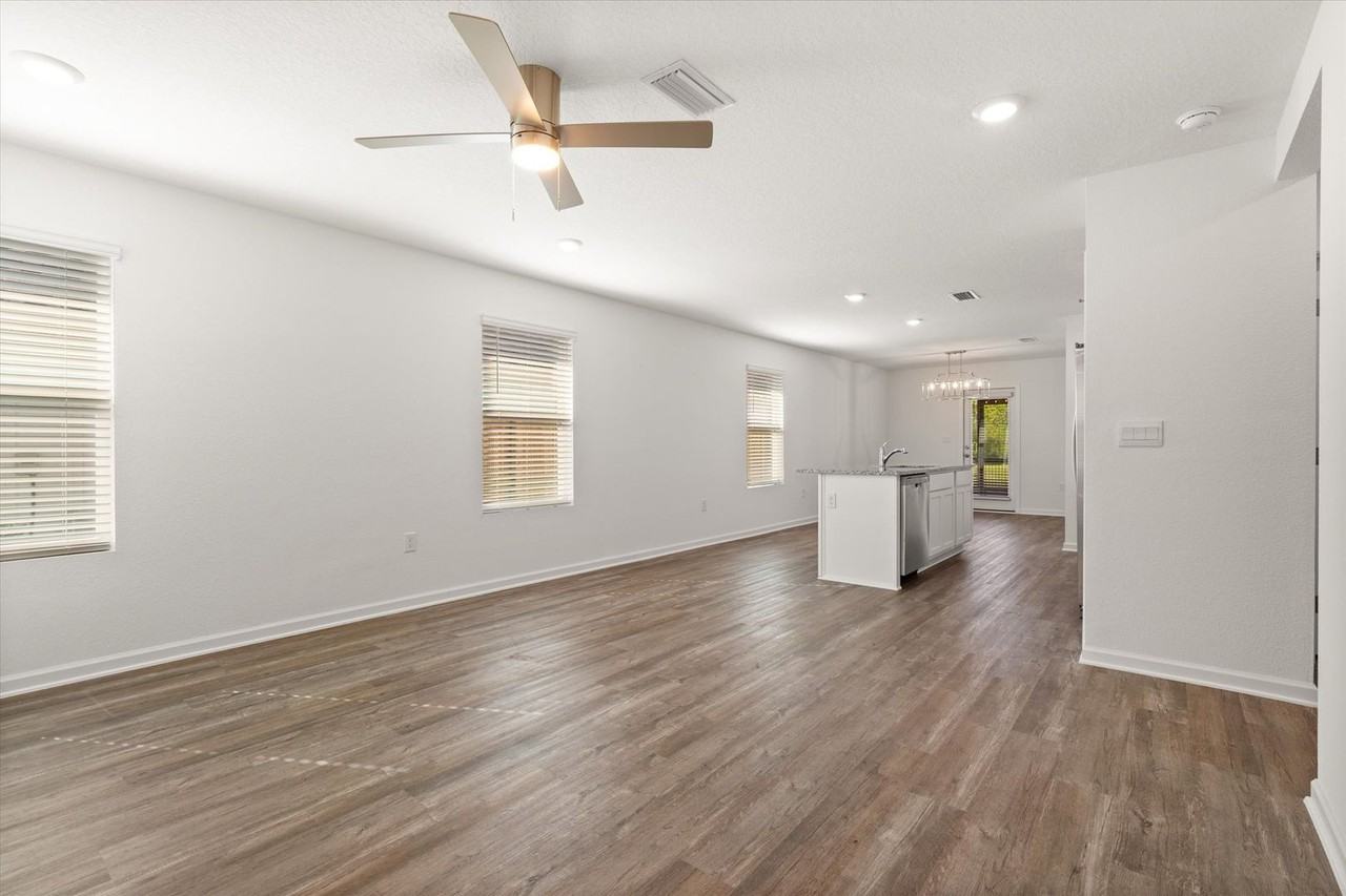 8676 Summer Bay Ln - Photo 3 of 29