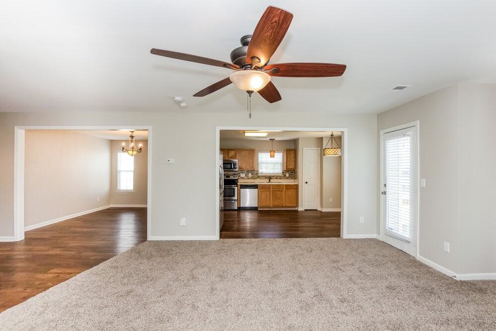 11909 Aubreywood Dr - Photo 3 of 16