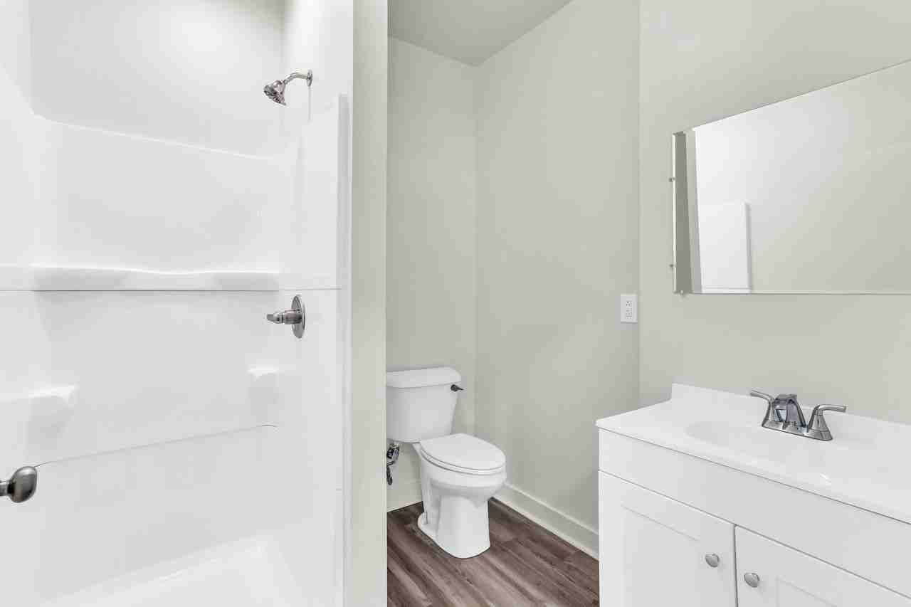 1905 N Cunningham Ave - Photo 6 of 25