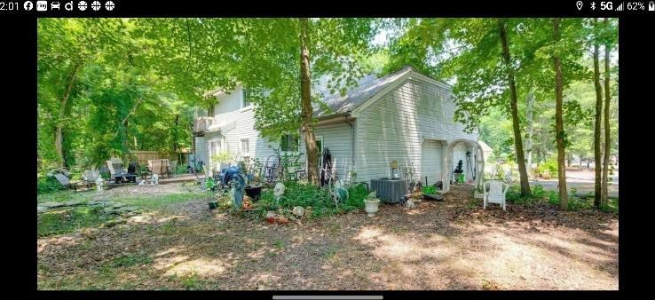 47 Victorian Dr - Photo 3 of 14