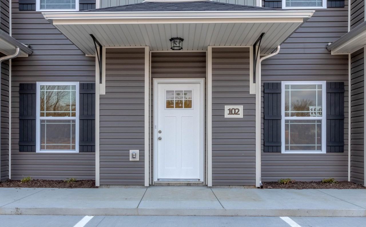 Easton Village - Photo 2 of 39