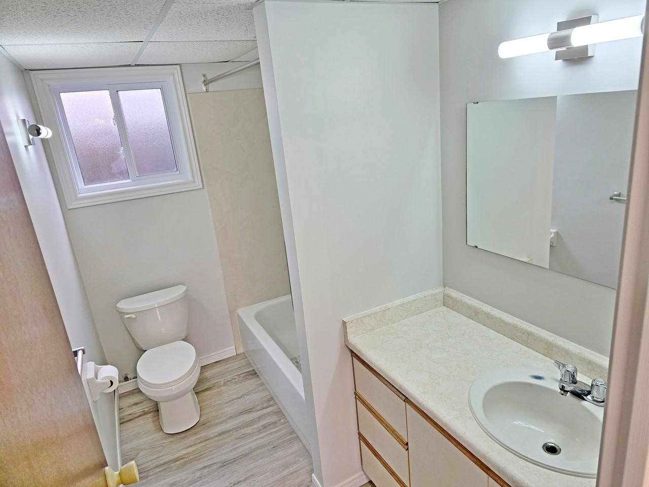 45 Doverdoon Drive #17 - Photo 7 of 12