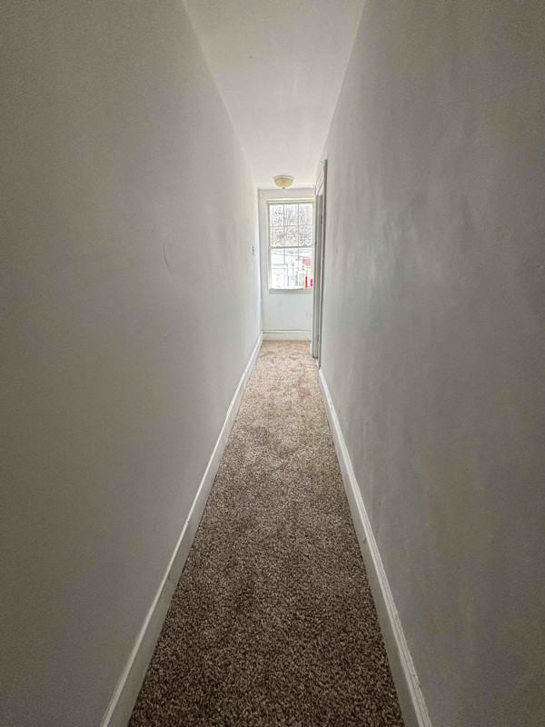 30 1/2 E Abbott St - Photo 3 of 12