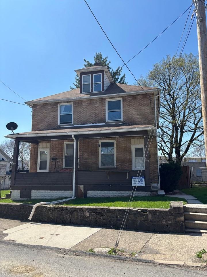 Decker Ave - Photo 3 of 22