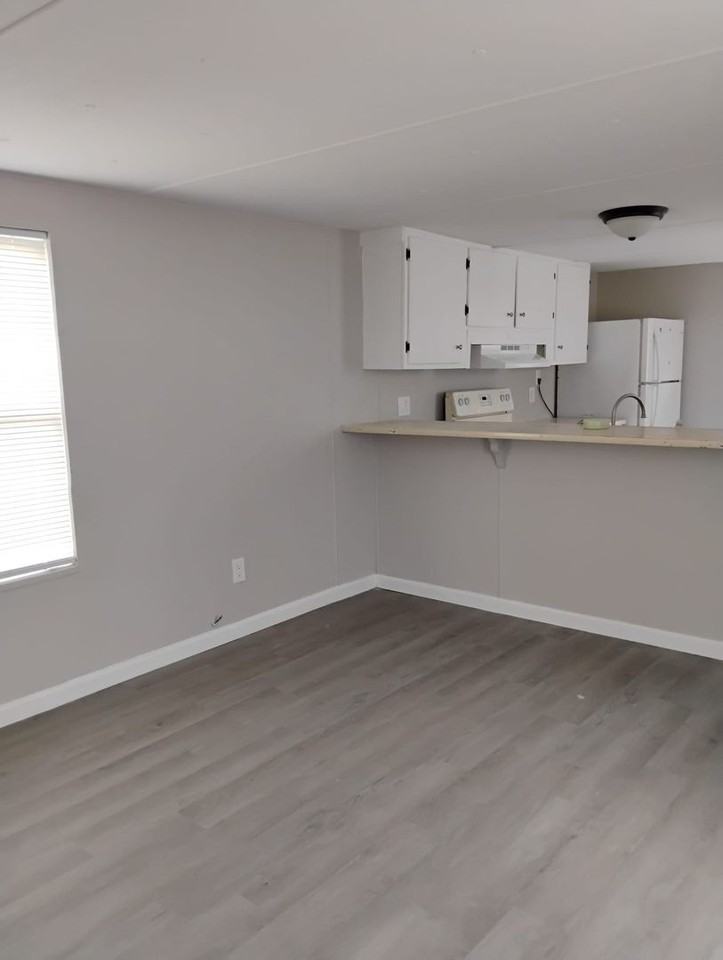 2171 Mccravy St - Photo 2 of 14