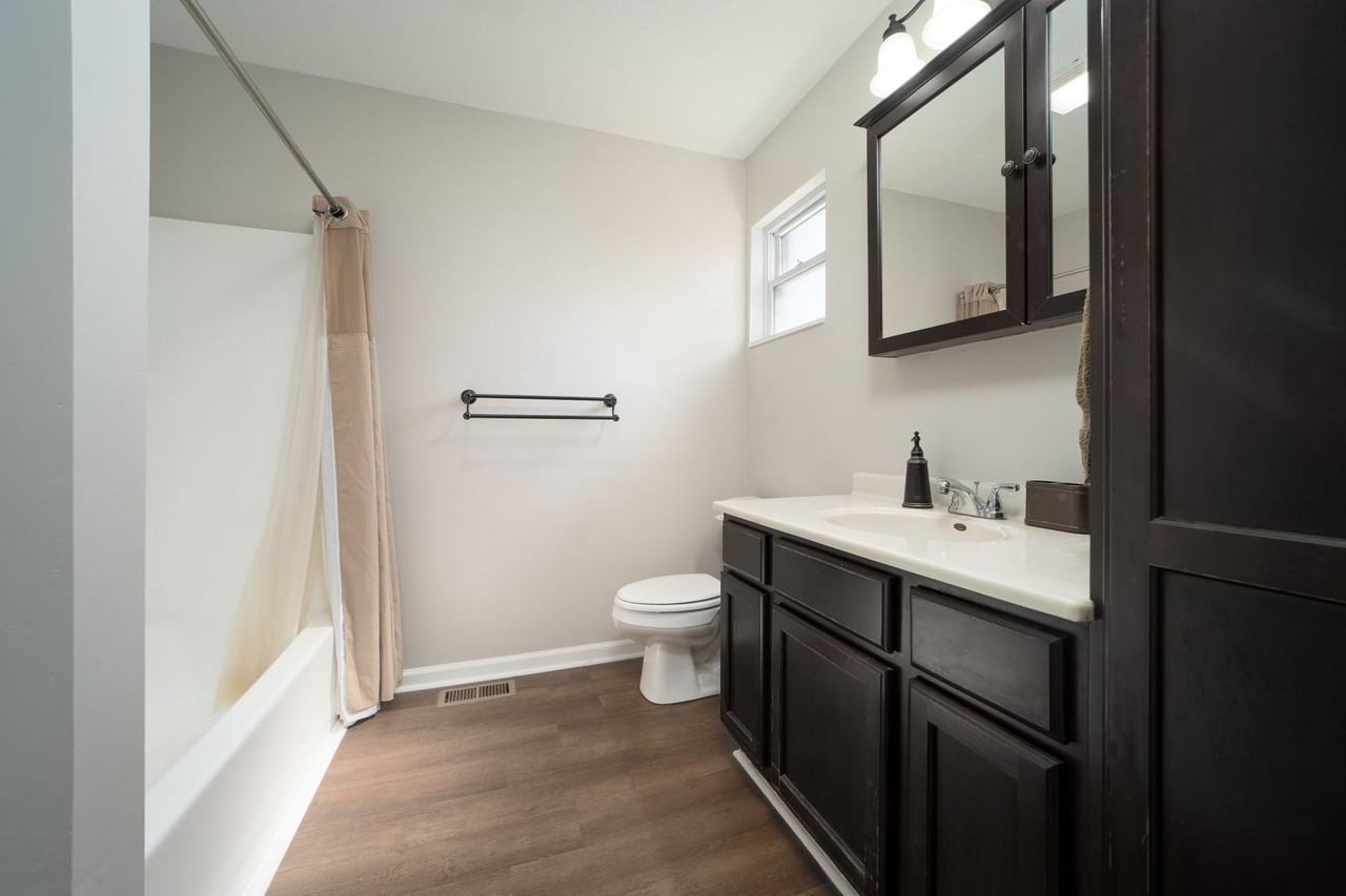 509 W College Corner Rd - Photo 7 of 15