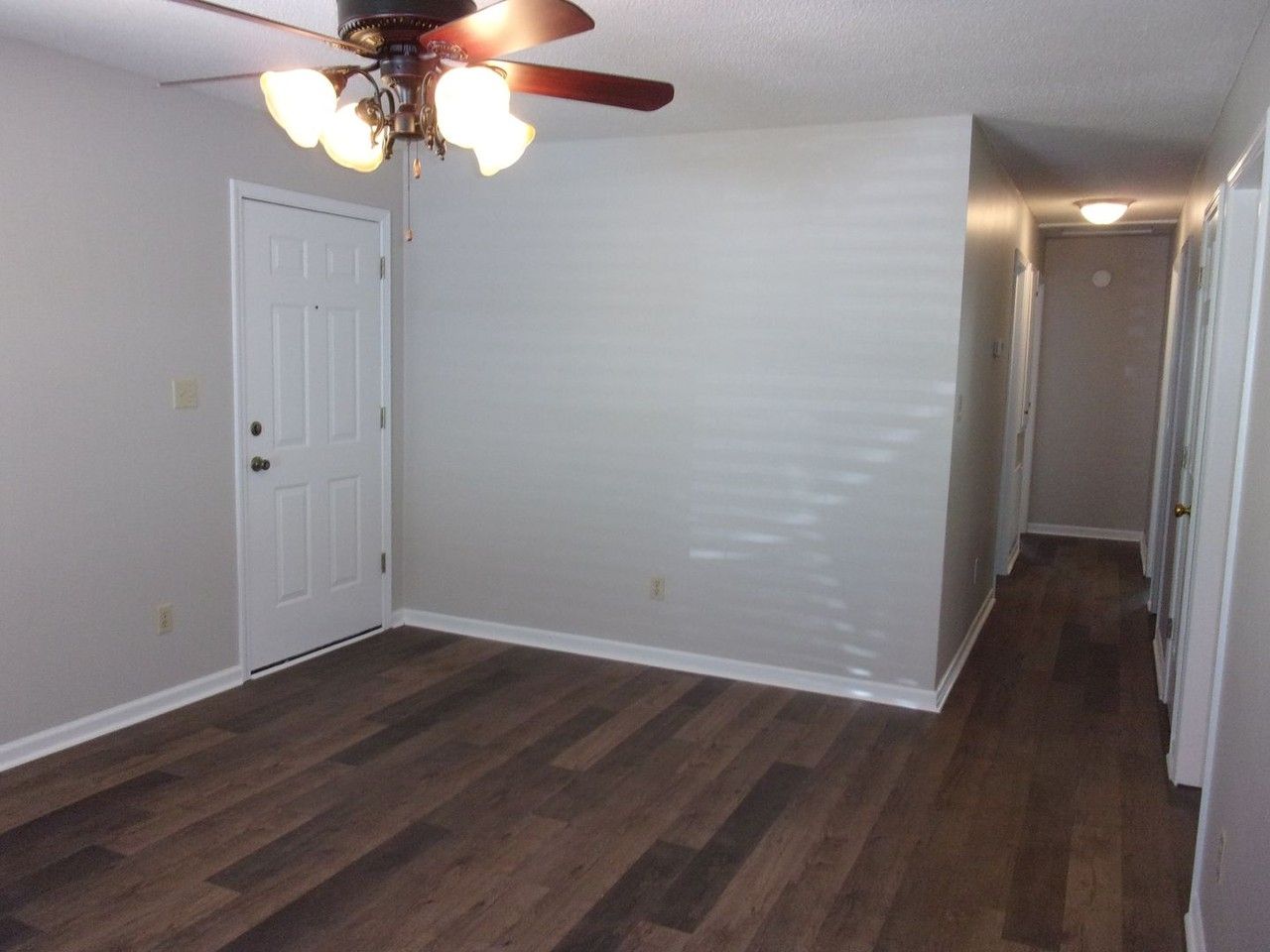 3253 Bethesda Rd - Photo 3 of 21