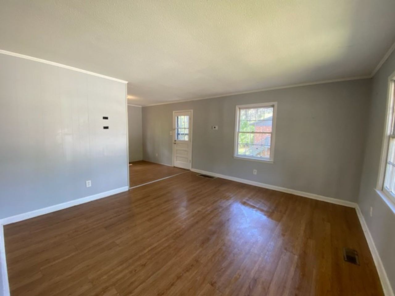 4207 S Dowfield Dr - Photo 2 of 8