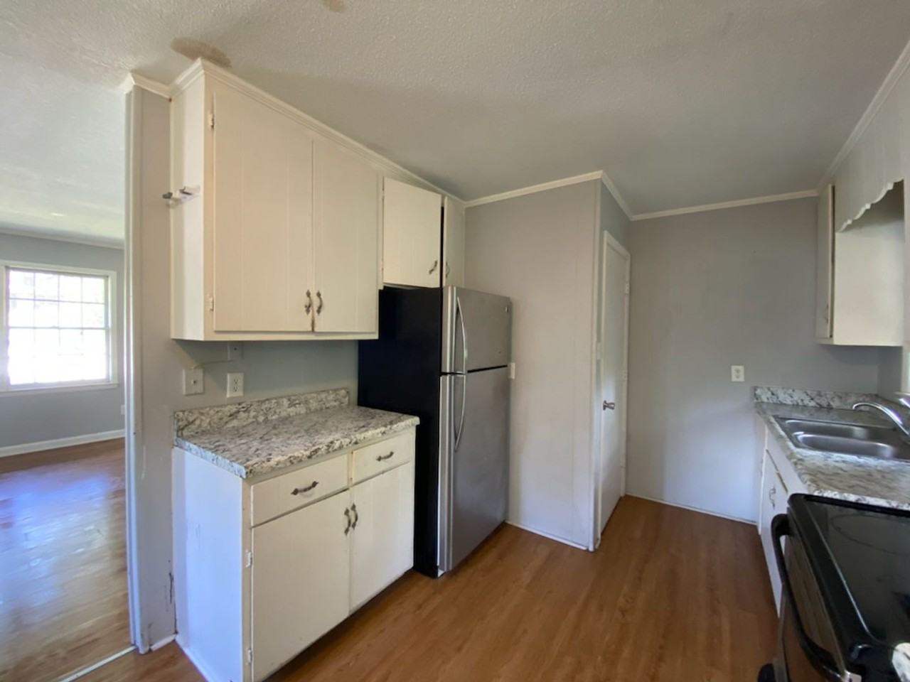 4207 S Dowfield Dr - Photo 4 of 8