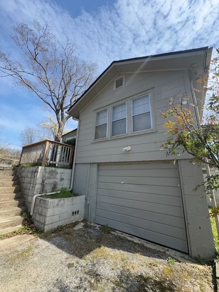 8817 Apison Pike - Photo 3 of 16