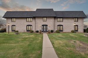 featured image of 4137 Newcastle Dr