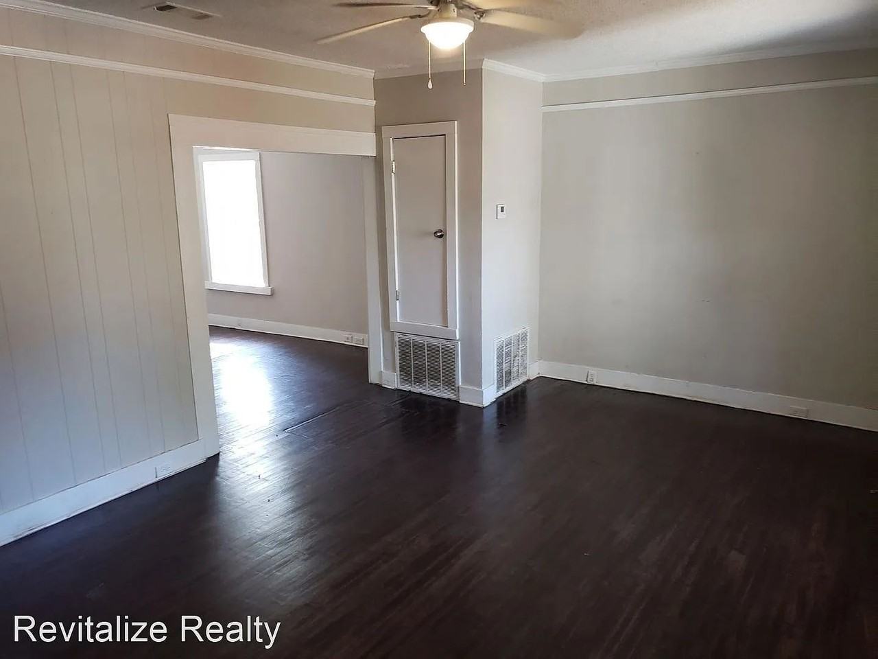 1807 Jones Ave - Photo 2 of 16