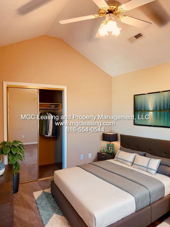 1005C Ne Whispering Winds Cir - Photo 3 of 21