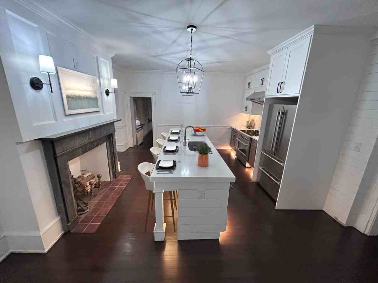 571 N Newtown Street Rd - Photo 2 of 7