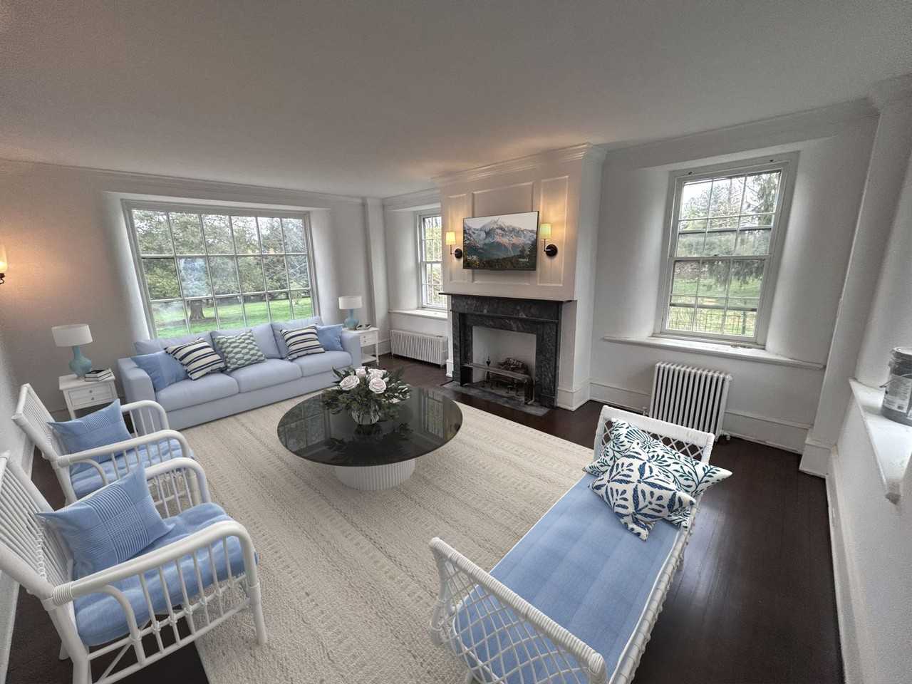 571 N Newtown Street Rd - Photo 3 of 7