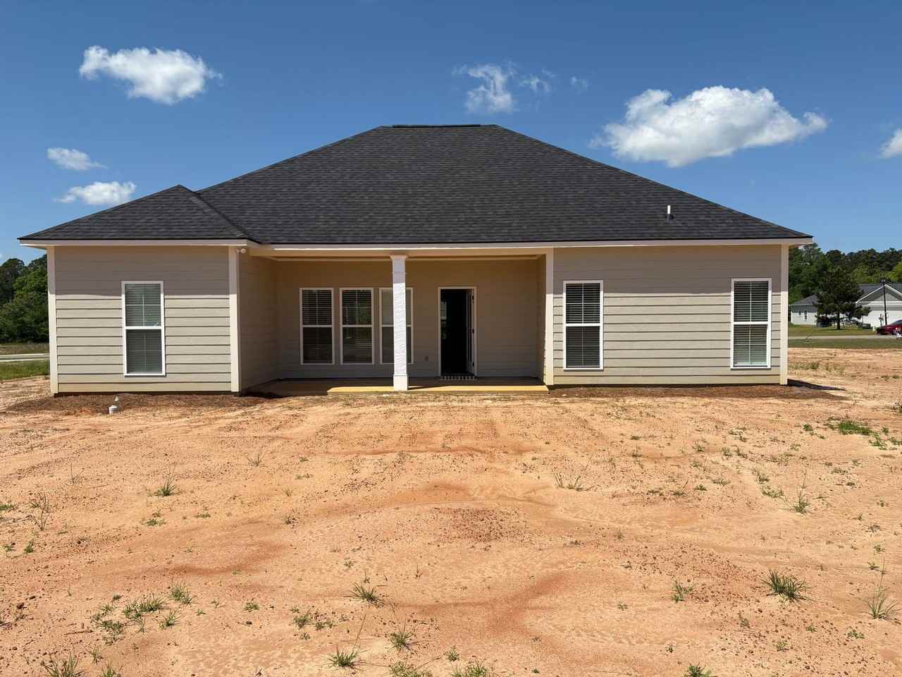 123 Scarlet Way - Photo 2 of 21