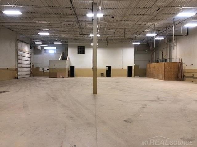 15065 32 Mile Rd - Photo 2 of 11