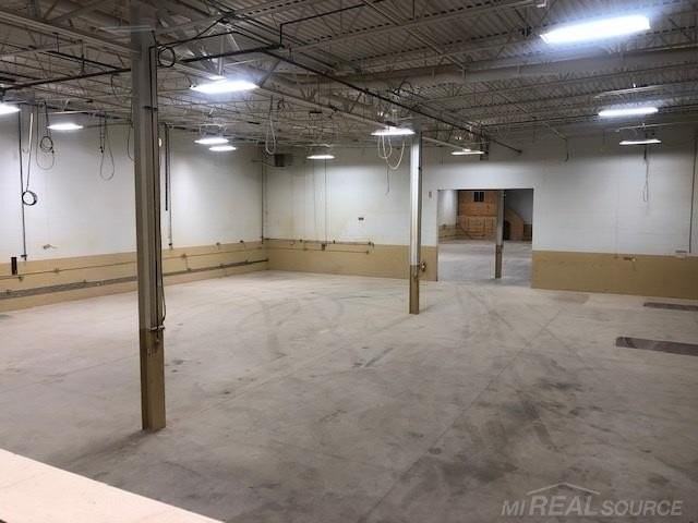 15065 32 Mile Rd - Photo 5 of 11