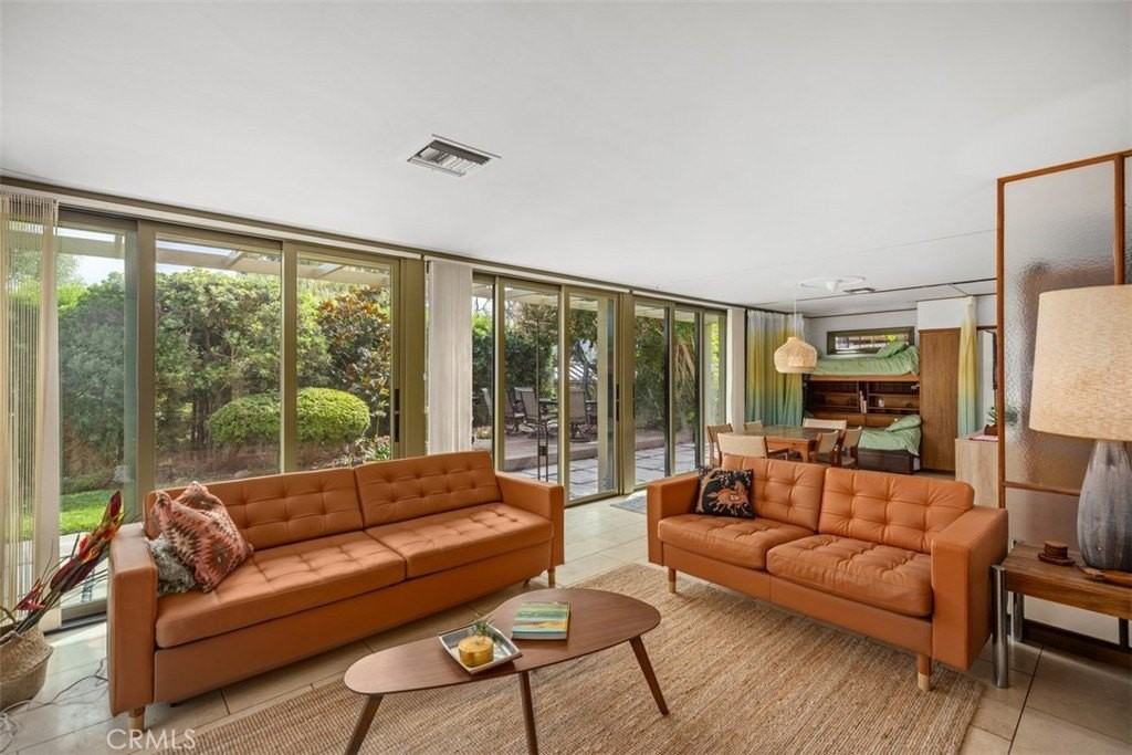 146 Chiquita St - Photo 6 of 37